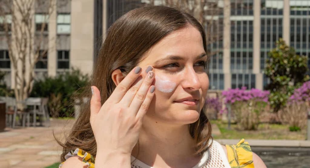 Acne-Prone Skin တွေသုံးဖို့အတွက် Safe ဖြစ်တဲ့ အကောင်းဆုံး Sunscreen များ