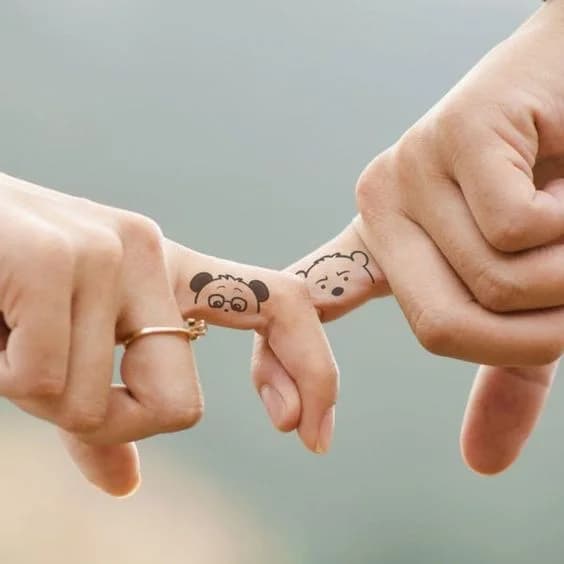 ချစ်ခြင်းမေတ္တာရဲ့ သင်္ကေတဖြစ်တဲ့ Couple Tattoo ဒီဇိုင်းများ