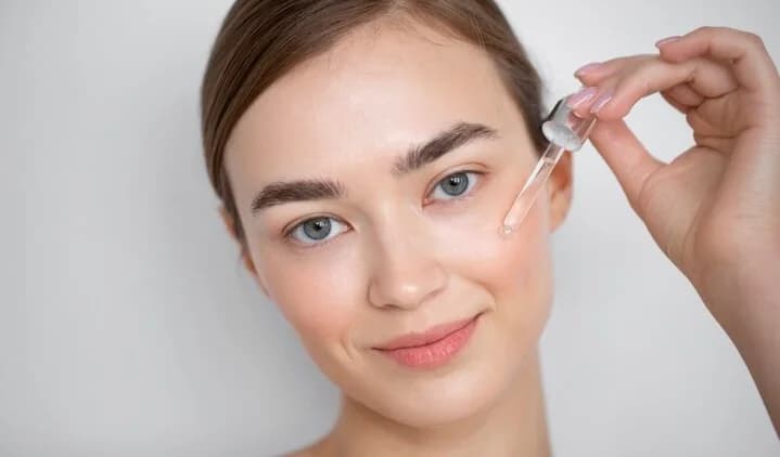 Dewy Glow Look အပြည့်အဝရစေမယ့် အကောင်းဆုံး Serum Foundation များ