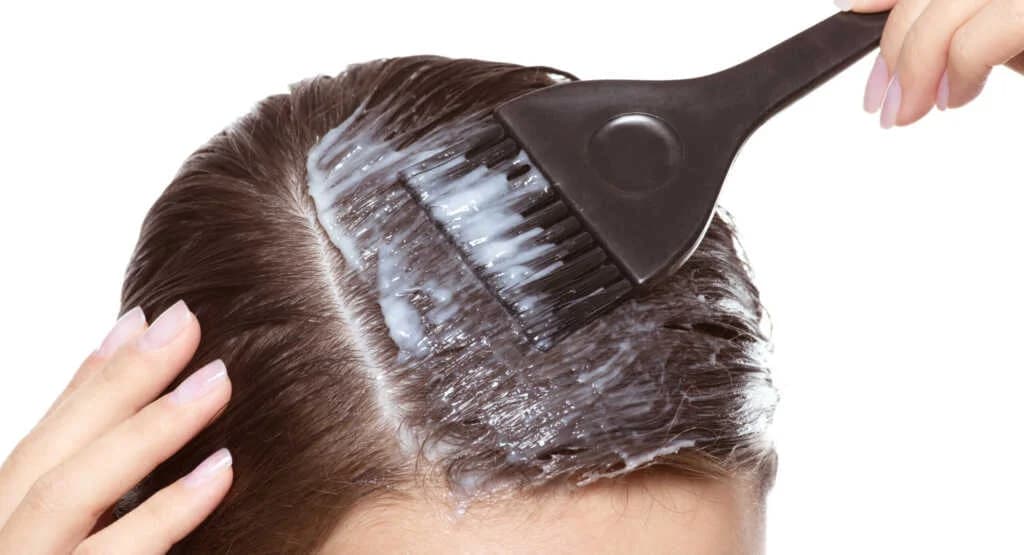 ဗောက်ထတာသက်သာပျောက်ကင်းစေမယ့် Hair Mask ပြုလုပ်နည်း ၄ မျိုး