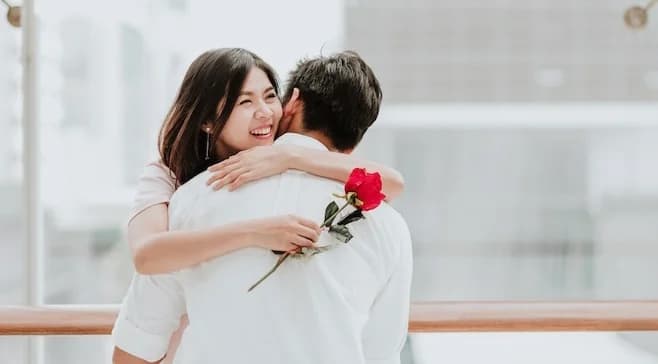 Relationship တစ်ခုကို အချိန်ကြာကြာတည်ဆောက်နိုင်ဖို့အတွက် အဓိကလိုအပ်တဲ့အချက် ၅ ချက်