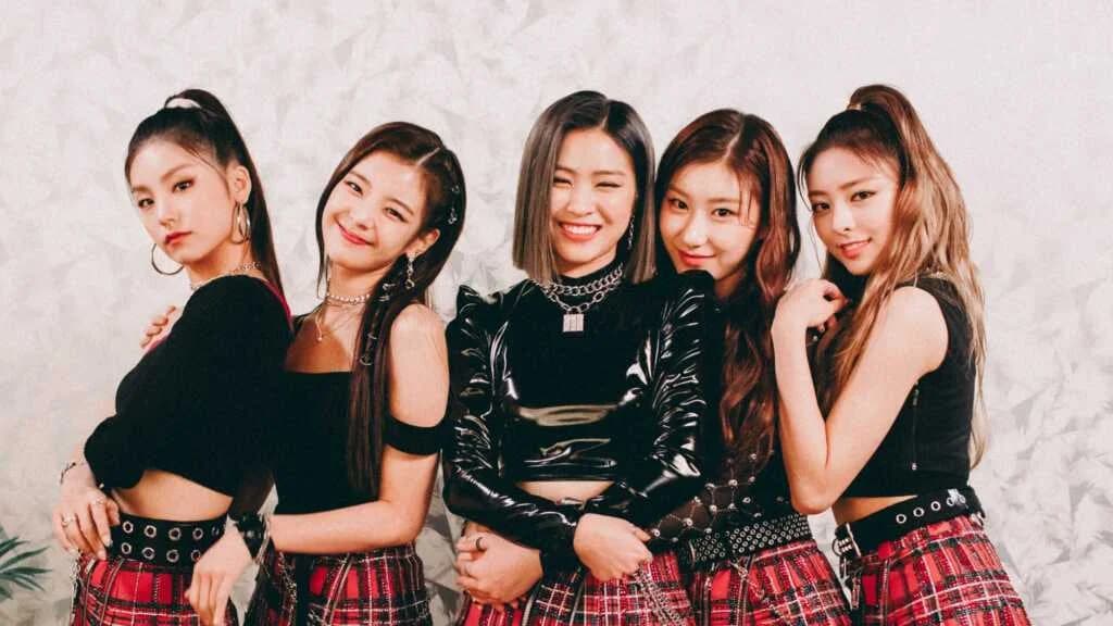 တောင်ကိုရီးယားအမျိုးသမီးအဖွဲ့ ITZY ရဲ့ သီချင်းကောင်း (၁၀) ပုဒ်