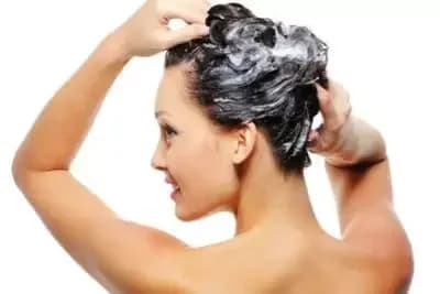 Frizzy Hair ပို်င်ရှင်တွေအတွက် အကောင်းဆုံး Hair Mask ( 6 ) မျိုး