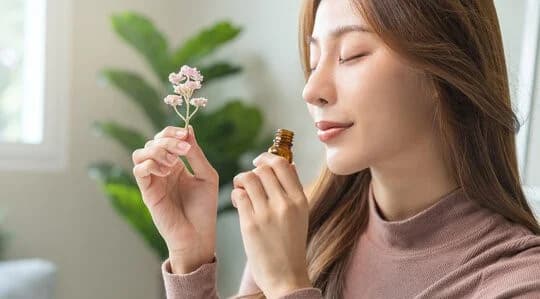 Anxiety ကို လျှော့ချပေးမယ့် Essential Oil များ