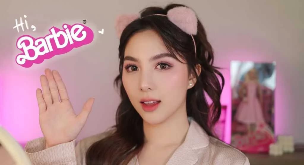 Barbie ရုပ်လေးလိုလှသွားစေမယ့် Barbie Makeup Look ပြင်နည်း