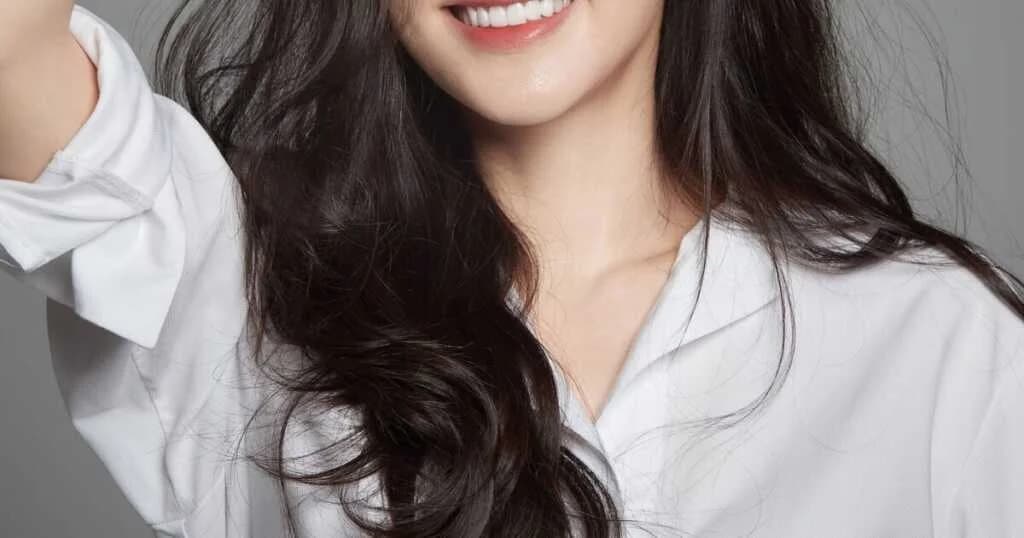 Chinese Makeup Look နဲ့ဆို လုံးဝပြောင်းလဲသွားတဲ့ ကိုရီးယားမင်းသမီး ( ၆ ) ယောက်