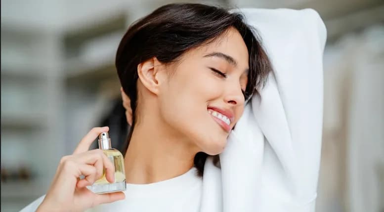 ရေမွှေးဆွတ်တဲ့အခါမှာ တော်တော်များများလုပ်လေ့ရှိတဲ့ အမှား ၆ ခု