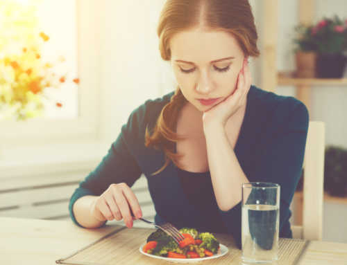 ဘယ်လိုအစားအသောက်တွေက သင့်ကိုစိတ်ဖိစီးမှုဖြစ်စေတတ်သလဲ