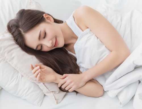ညဘက်နှစ်နှစ်ခြိုက်ခြိုက်အိပ်ပျော်စေဖို့ ပုံမှန်ပြုလုပ်ပေးသင့်တဲ့ အကျင့် (၆) မျိုး