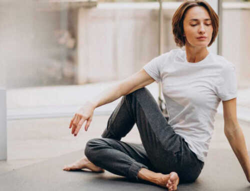 စိတ်ကျရောဂါခံစားနေရတဲ့သူတွေ နေ့တိုင်းလုပ်သင့်တဲ့ Yoga Pose (5) မျိုး