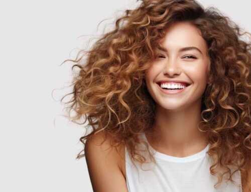 Natural Curly Hair တွေကို ပုံကျပြီး ကျန်းမာနေအောင် ထိန်းသိမ်းနိုင်မယ့် နည်းလမ်း ( ၆ ) ခု