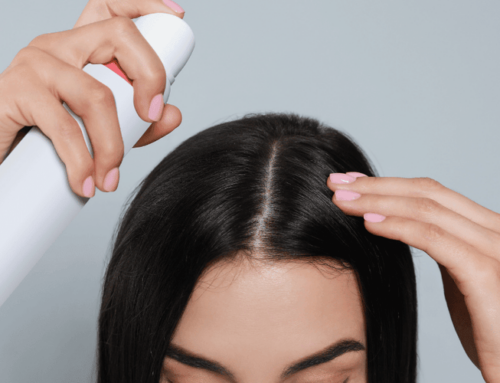 အဆီပြန်လွယ်တဲ့ Oily Hair တွေအတွက် အကောင်းဆုံး Dry Shampoo များ