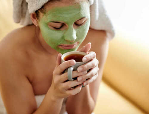 ဝက်ခြံကို သက်သာစေမယ့် အကောင်းဆုံး Natural DIY Face Mask များ